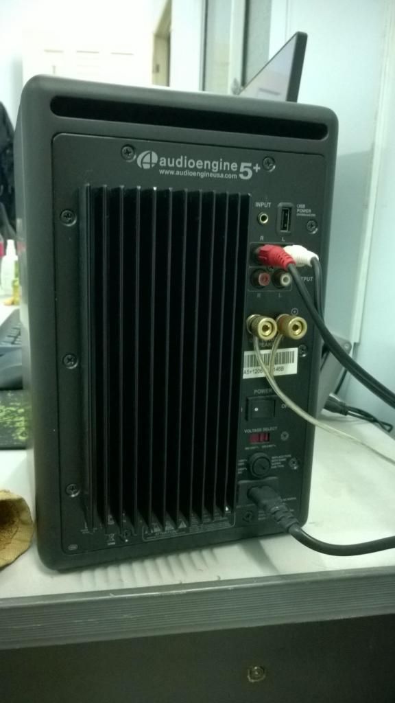 Thanh lý Server Tyan +2 Xeon L5520+ 16Gb Ram + Card SAS + SAS IBM...và linh tinh - 6