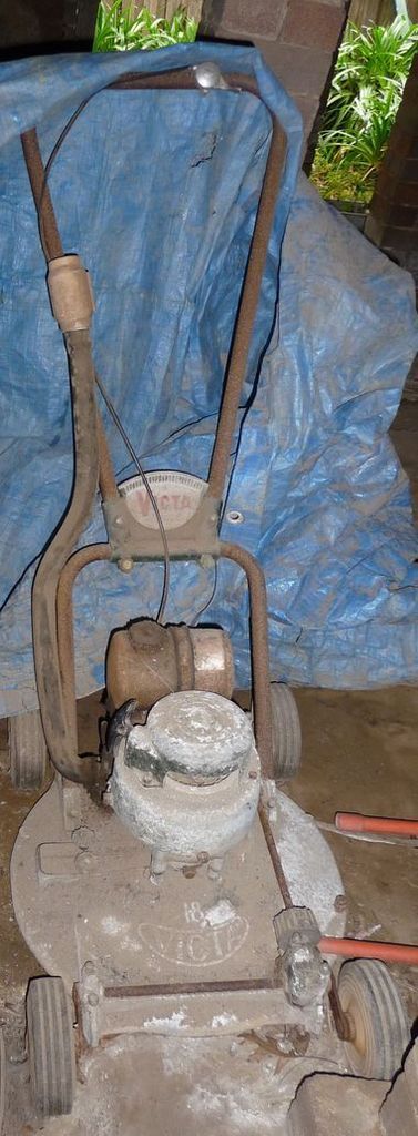 [Linked Image from i1222.photobucket.com]