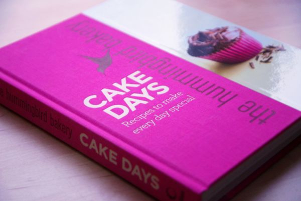 cake days hummingbird bakery book: Bakery's Cake Days book I